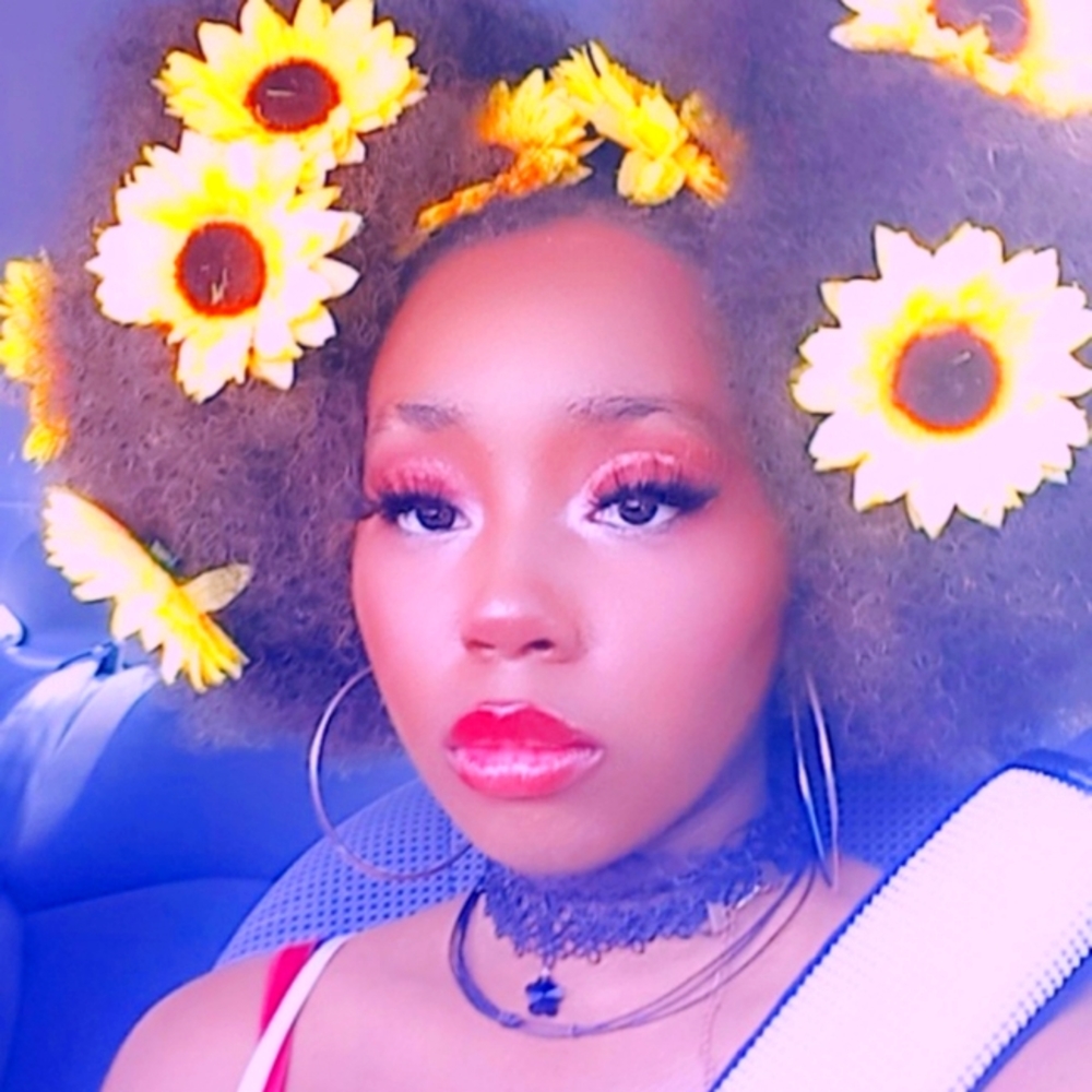 Meet your Posher, La'tandrea